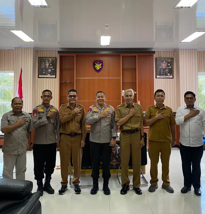 KUNJUNGAN DKP PROV. SULTENG KE MAKO DITPOLAIRUD POLDA SULTENG