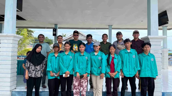 KUNJUNGAN KERJA KADIS DKP PROV. SULTENG KE UPTD PERBENIHAN TINDAKI DI KABUPATEN PARIGI MOUTONG