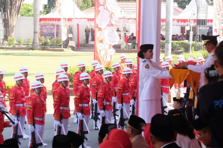 UPACARA MEMPERINGATI HUT KE-81 RI, “MEMPERKUAT PERSATUAN DAN MELANGKAH BERSAMA MEMBANGUN PROVINSI SULAWESI TENGAH YANG LEBIH MAJU, BERAKHLAK, MAKMUR DAN BERDAULAT”